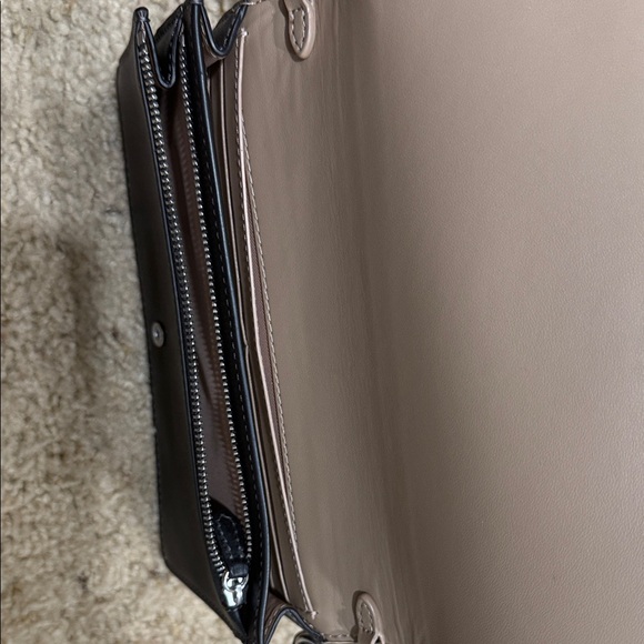 Coach Monogram Black and White Crossbody bag. - Picture 5 of 6